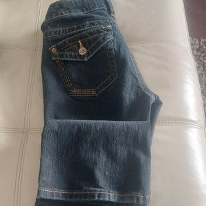 DNKY size 2 ladies jeans